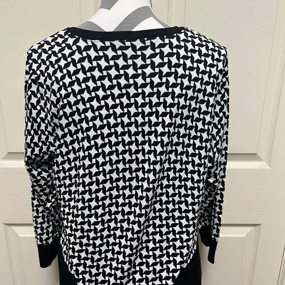 NWT WHBM Geoprint Cardigan - Picture 3 of 4